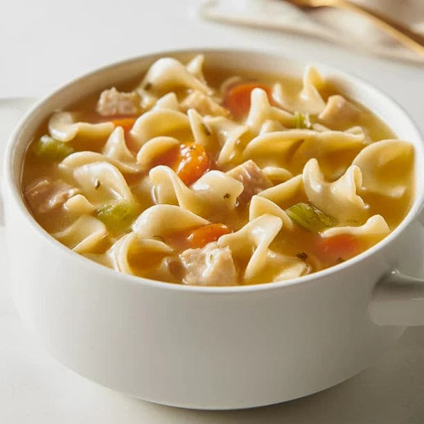 Progresso Traditional, Chicken Noodle Soup, 19 oz..