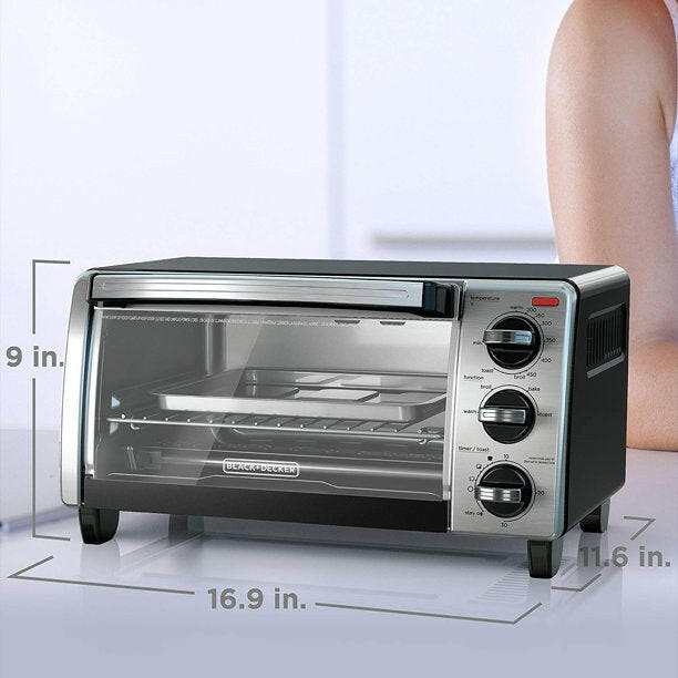  BLACK+DECKER 4-Slice Toaster Oven, Even Toast Technology, Fits  a 9 Pizza, Black: Home & Kitchen